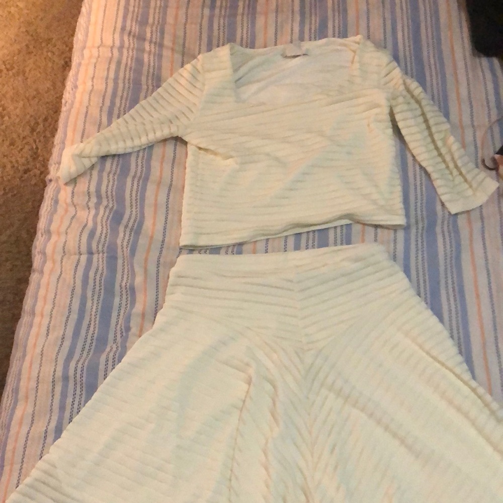 Two piece set